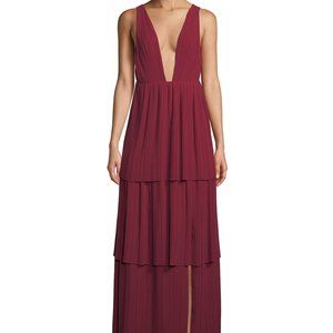 Fame & Partners Plunge-Neck Callie Red gown